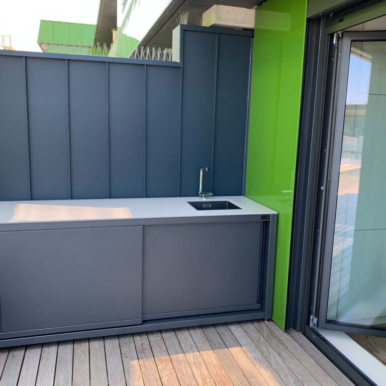 outdoor kitchen on the balcony