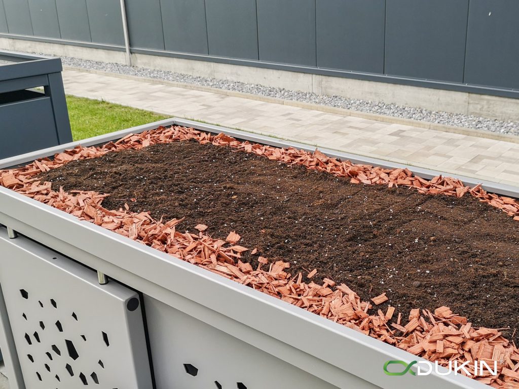 StyleOUT®, waste enclosure, plantable roof