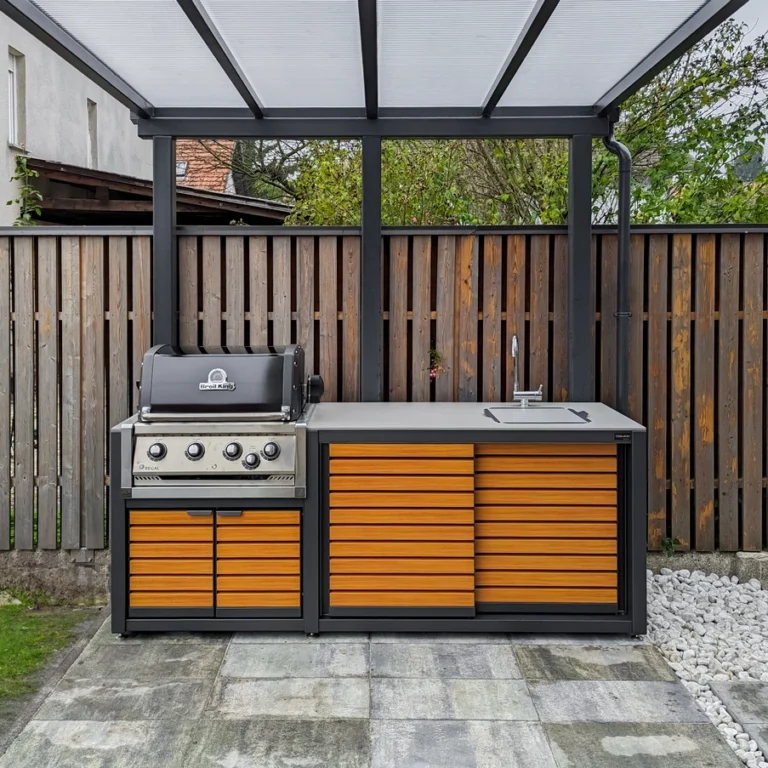 CookOUT outdoor kitchen