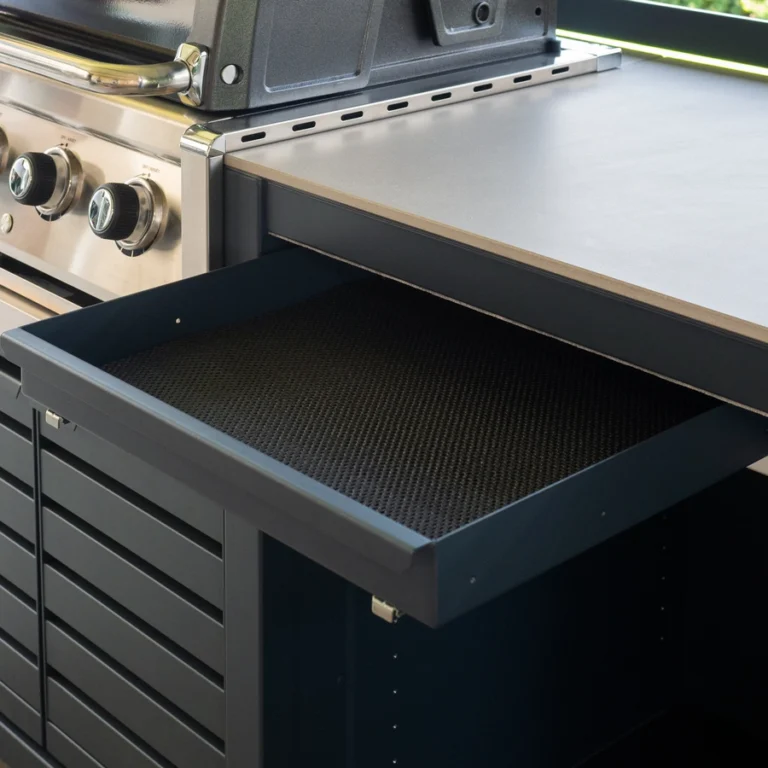 Pull-out drawer in Dukin outdoor kitchen for extra storage